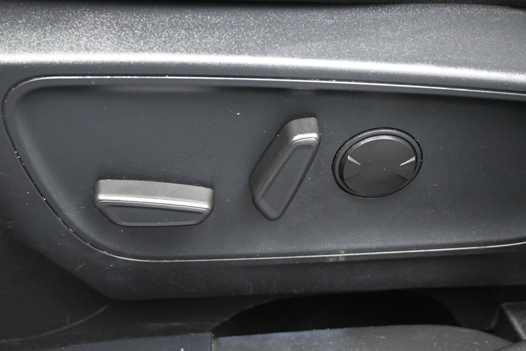Certified 2024 Ford Escape Active FWD image 10