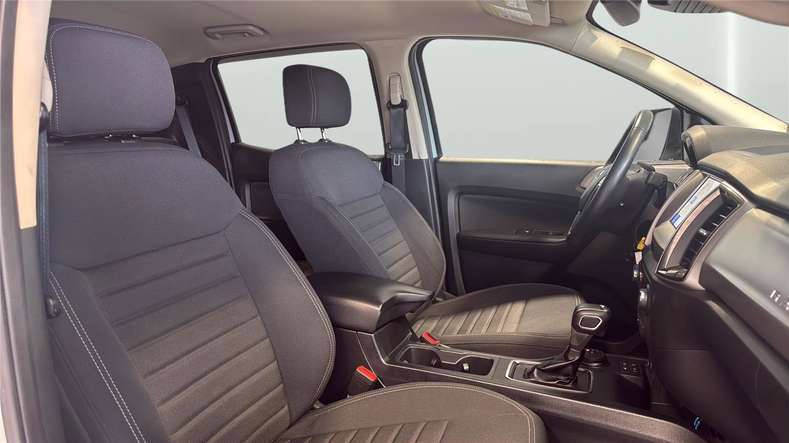 Certified 2022 Ford Ranger XLT w/ Equipment Group 301A Mid image 15