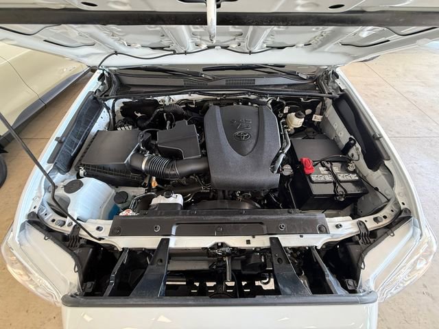 Used 2023 Toyota Tacoma SR5 AWD/4WD image 20