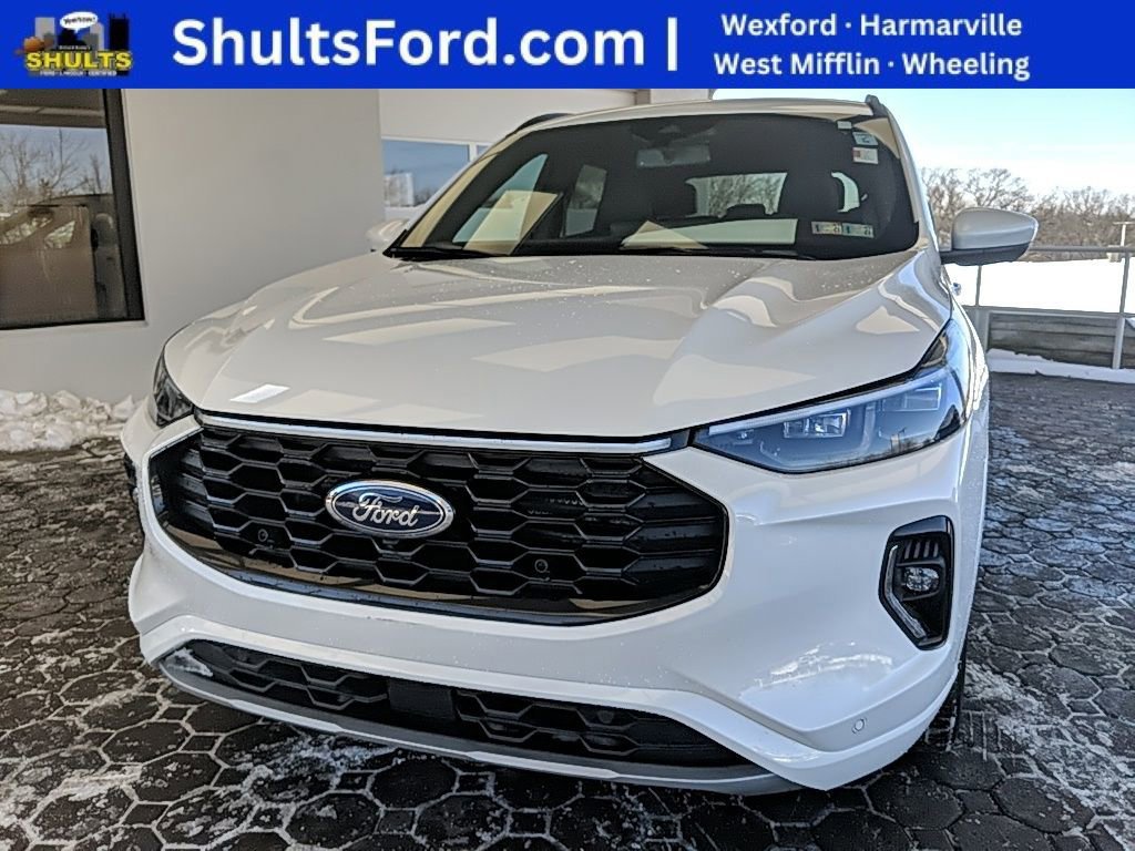 Certified 2023 Ford Escape ST-Line Elite w/ Premium Technology Package image 7