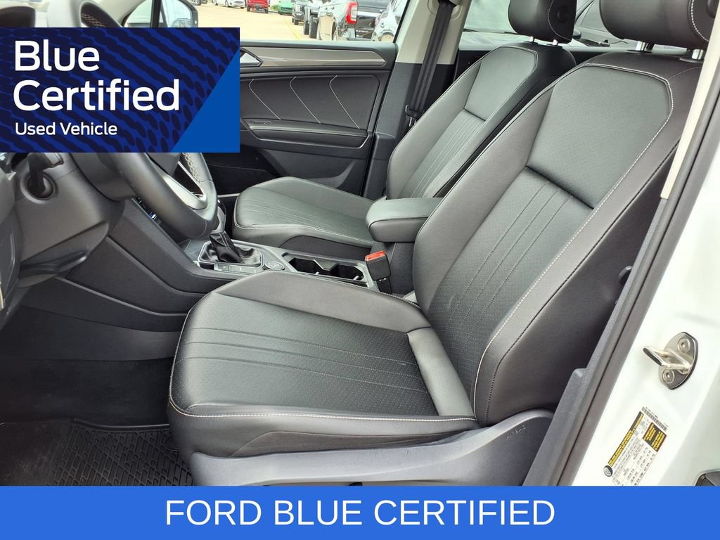 Used 2022 Volkswagen Tiguan SE AWD/4WD image 24