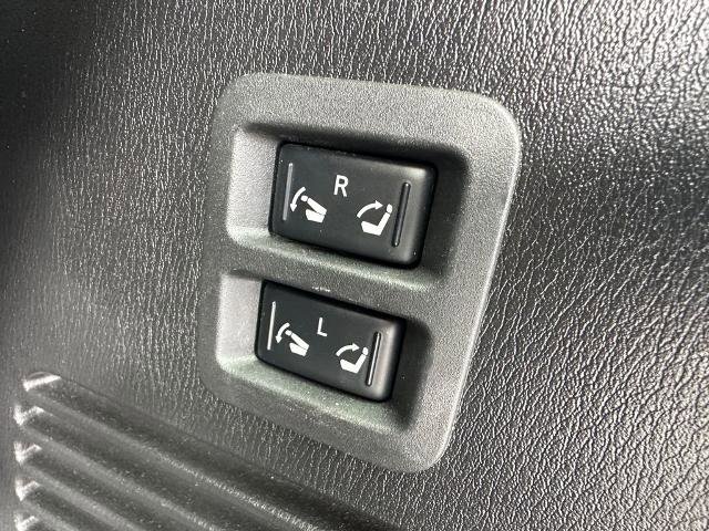 Used 2020 Nissan Armada SV w/ Driver Package image 22