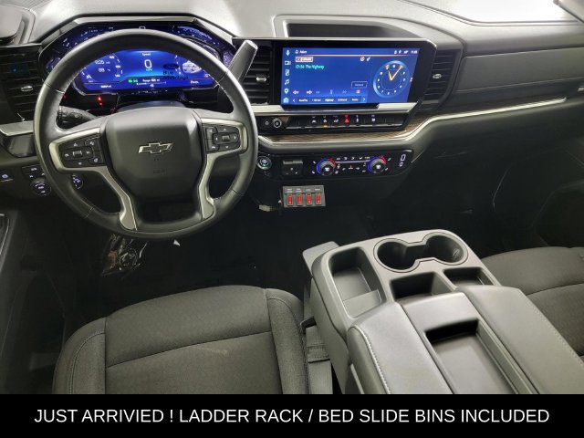 Used 2025 Chevrolet Silverado 1500 RST w/ Redline Edition AWD/4WD image 32