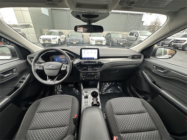 Certified 2023 Ford Escape Active image 3