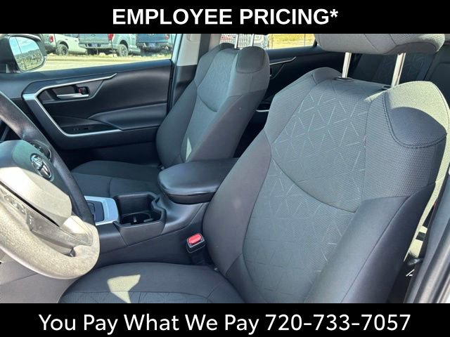 Used 2023 Toyota RAV4 XLE w/ Convenience Package FWD image 12