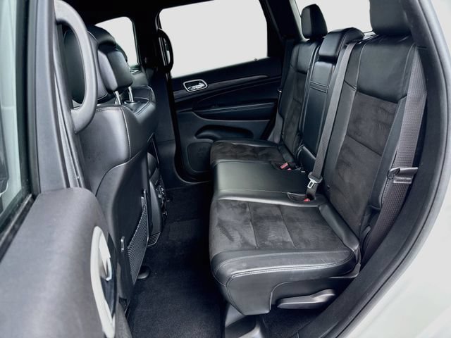 Used 2021 Jeep Grand Cherokee Laredo X AWD/4WD image 31
