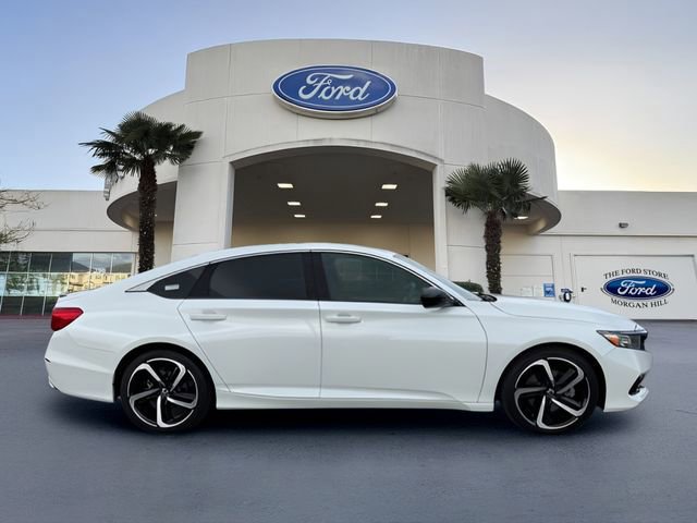 Used 2021 Honda Accord Sport image 2