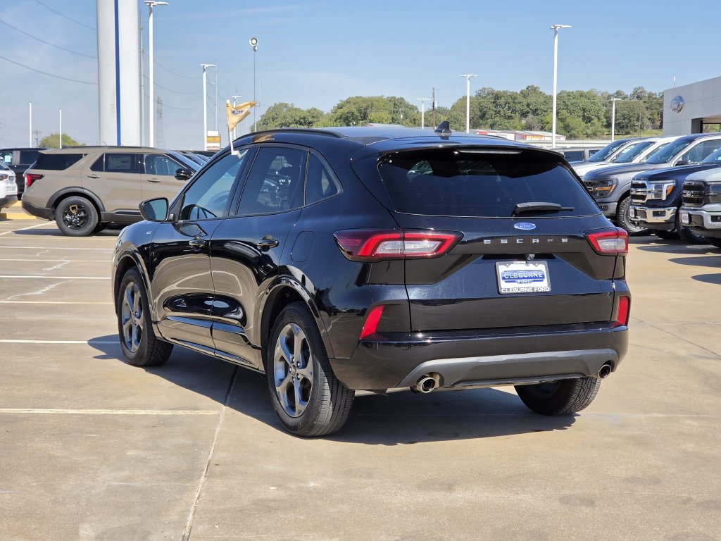 Certified 2024 Ford Escape ST-Line FWD image 5