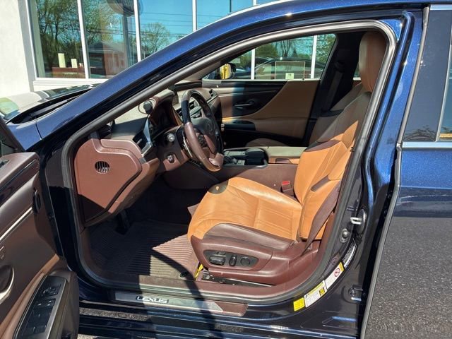 Used 2019 Lexus ES 350 w/ Accessory Package 2 FWD image 18