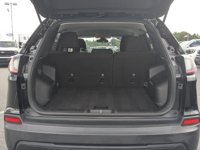Used 2019 Jeep Cherokee Latitude w/ Popular Appearance Group AWD/4WD image 23