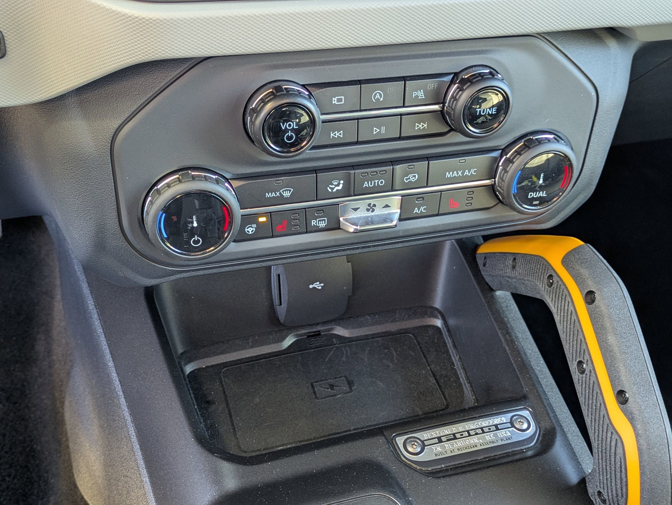 Certified 2022 Ford Bronco Badlands image 25