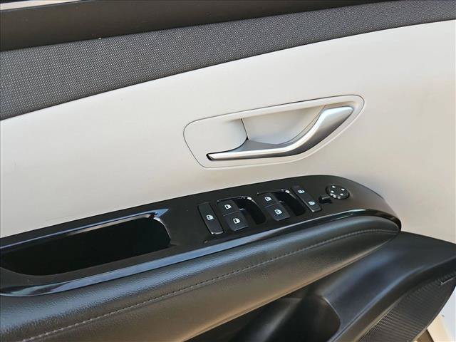 Used 2023 Hyundai Tucson Limited AWD/4WD image 22