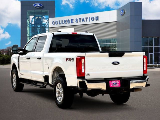Certified 2024 Ford F250 XLT w/ FX4 Off-Road Package image 2