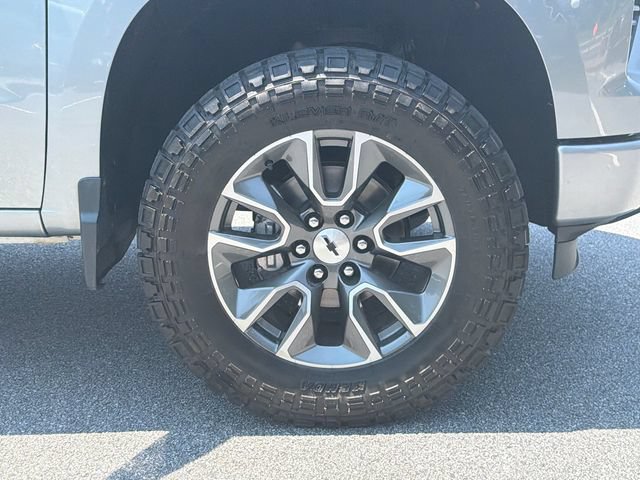 Used 2023 Chevrolet Silverado 1500 RST w/ Convenience Package II AWD/4WD image 12