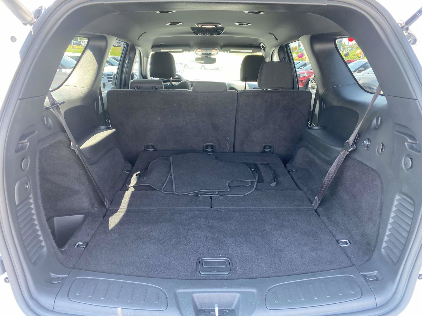 Used 2025 Dodge Durango GT RWD image 10