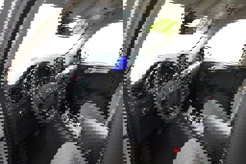 Certified 2020 Ford Escape SE image 14