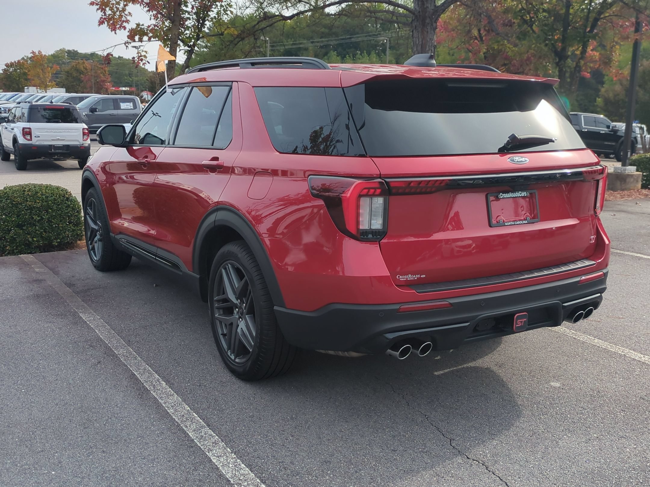 Certified 2025 Ford Explorer ST w/ Sun And Sound Package AWD/4WD image 5