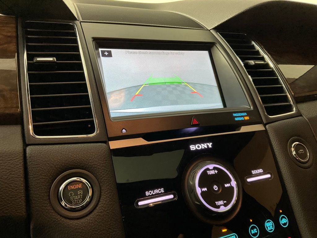 Certified 2018 Ford Taurus Limited image 24