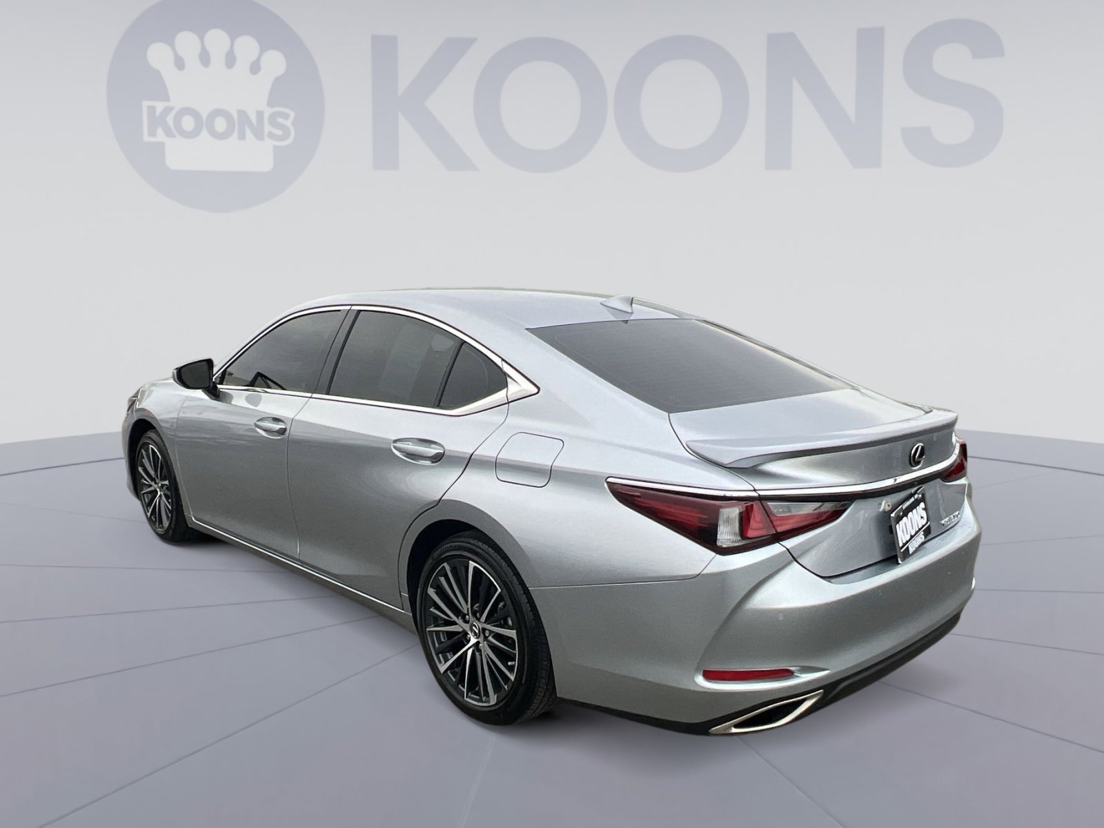 Used 2022 Lexus ES 350 w/ Premium Package image 4