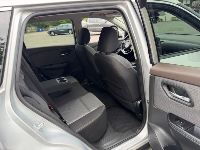 Used 2023 Nissan Rogue SV AWD/4WD image 24