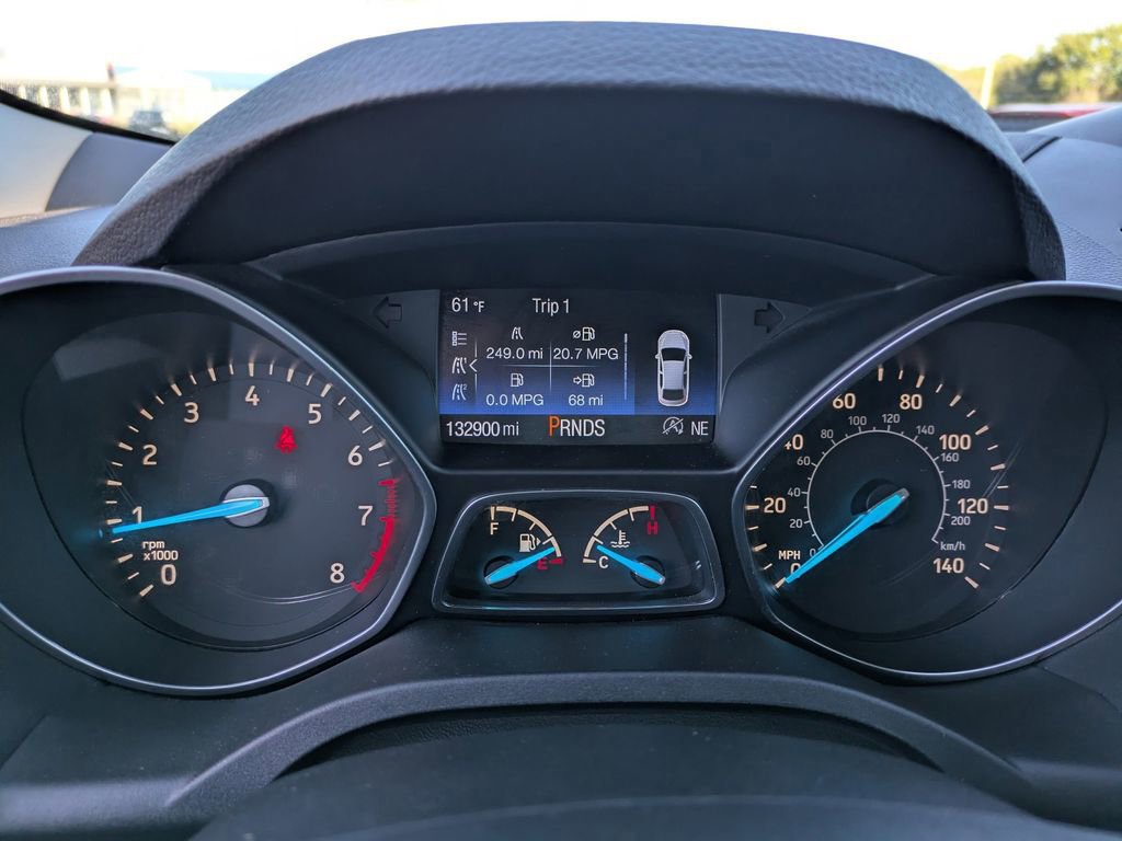 Certified 2017 Ford Escape Titanium w/ Equipment Group 301A image 29