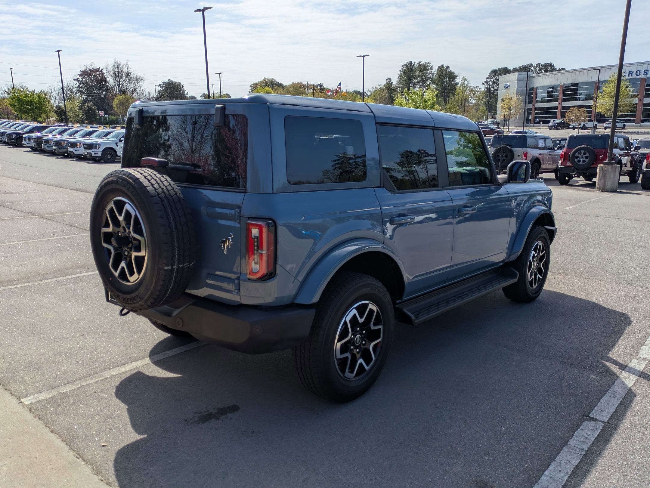 Certified 2025 Ford Bronco Outer Banks image 6