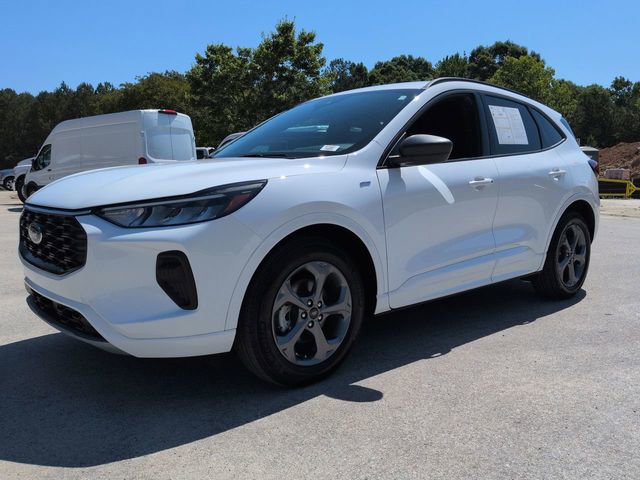 Certified 2023 Ford Escape ST-Line w/ Equipment Group 301A FWD image 8