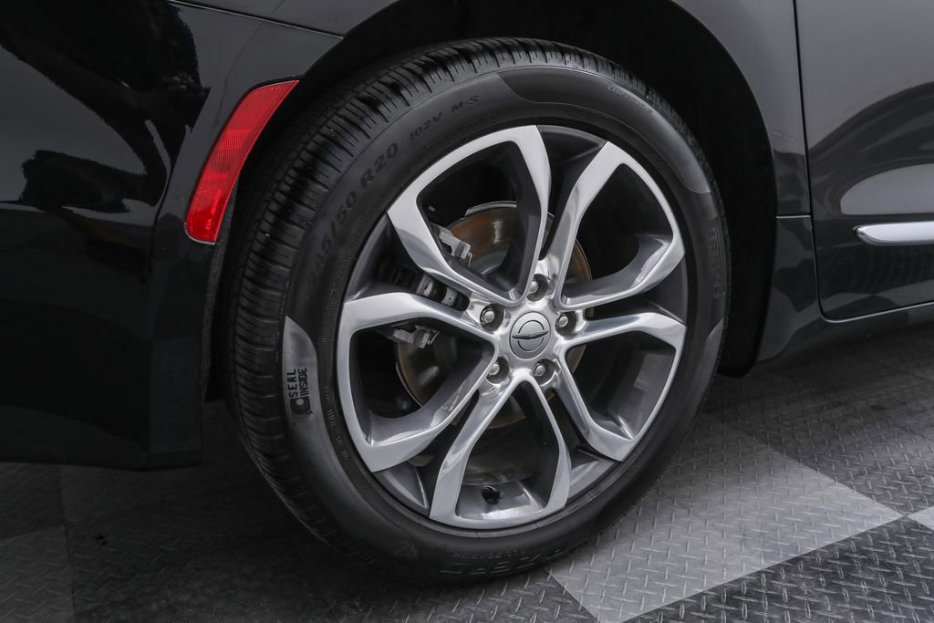 Used 2024 Chrysler Pacifica Pinnacle w/ Trailer Tow Group image 11