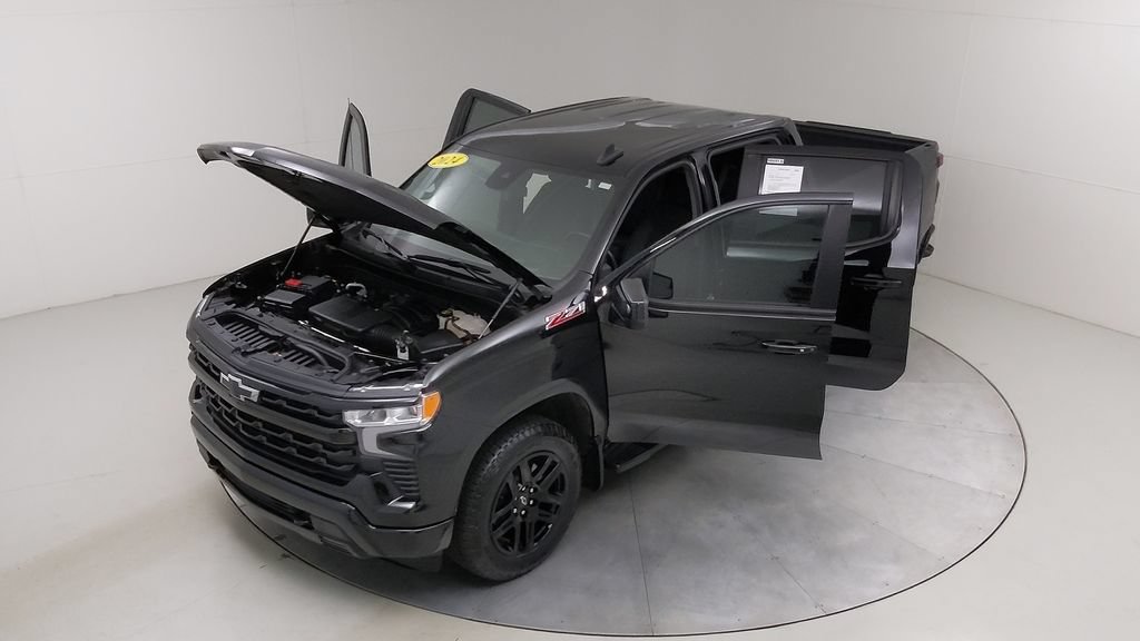 Used 2024 Chevrolet Silverado 1500 RST w/ Z71 Off-Road Package AWD/4WD image 54