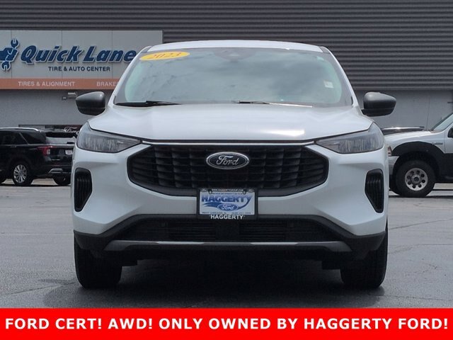 Certified 2023 Ford Escape Active AWD/4WD image 2