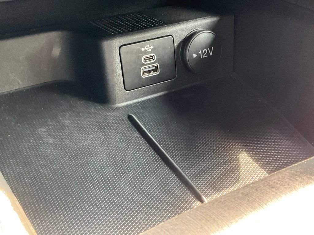 Certified 2025 Ford Escape Active AWD/4WD image 12