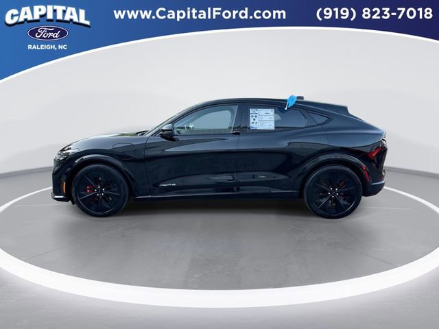 Certified 2025 Ford Mustang Mach-E GT image 3