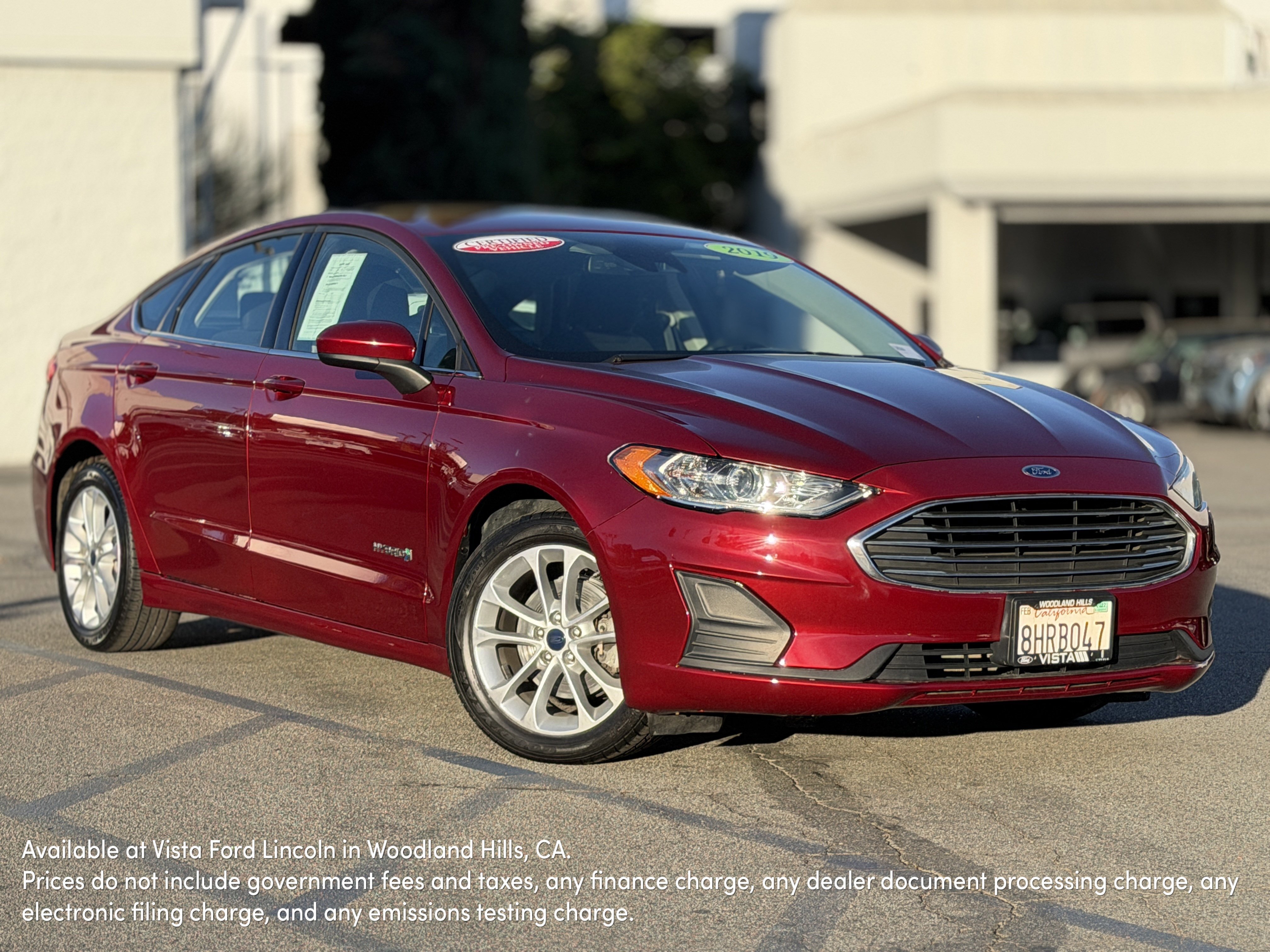 Certified 2019 Ford Fusion SE image 1