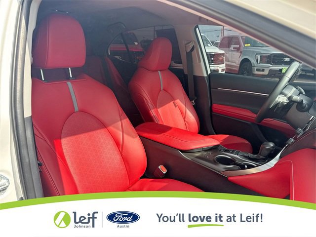 Used 2023 Toyota Camry XSE image 31