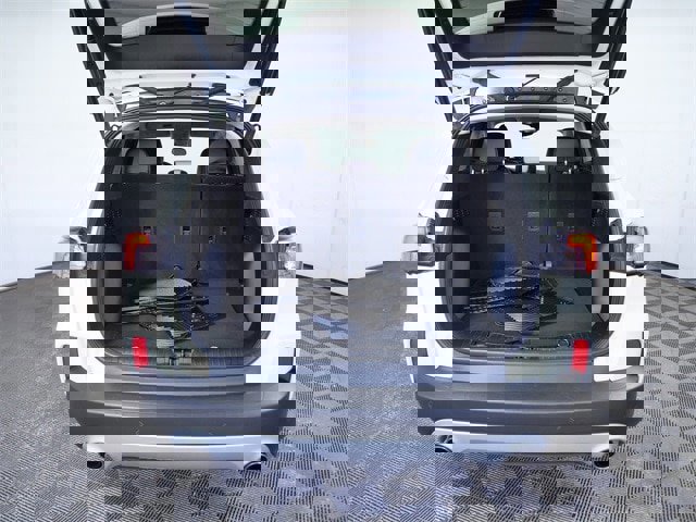 Certified 2022 Ford Escape SEL image 9