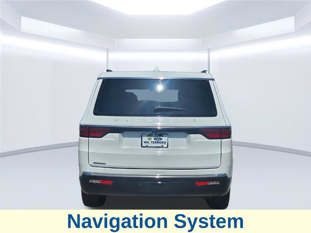 Used 2023 Jeep Wagoneer 4WD image 21