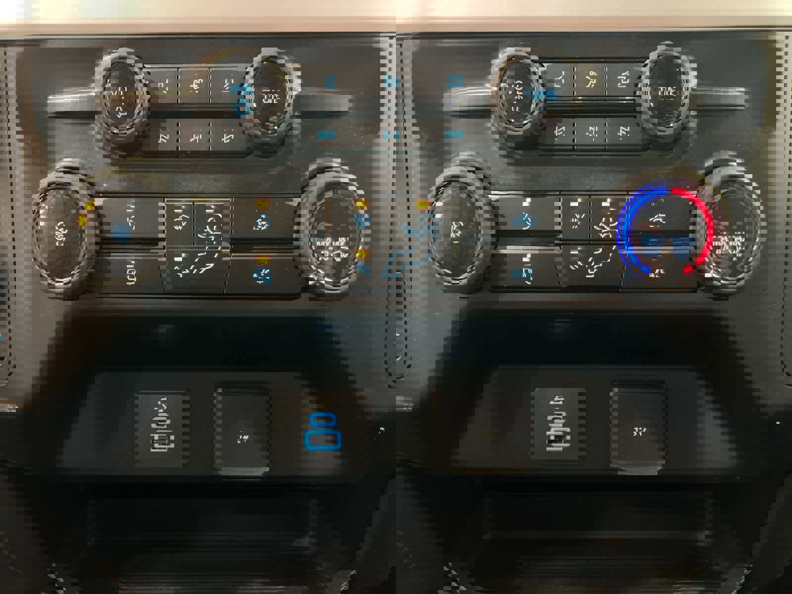 Certified 2024 Ford F250 XLT image 19