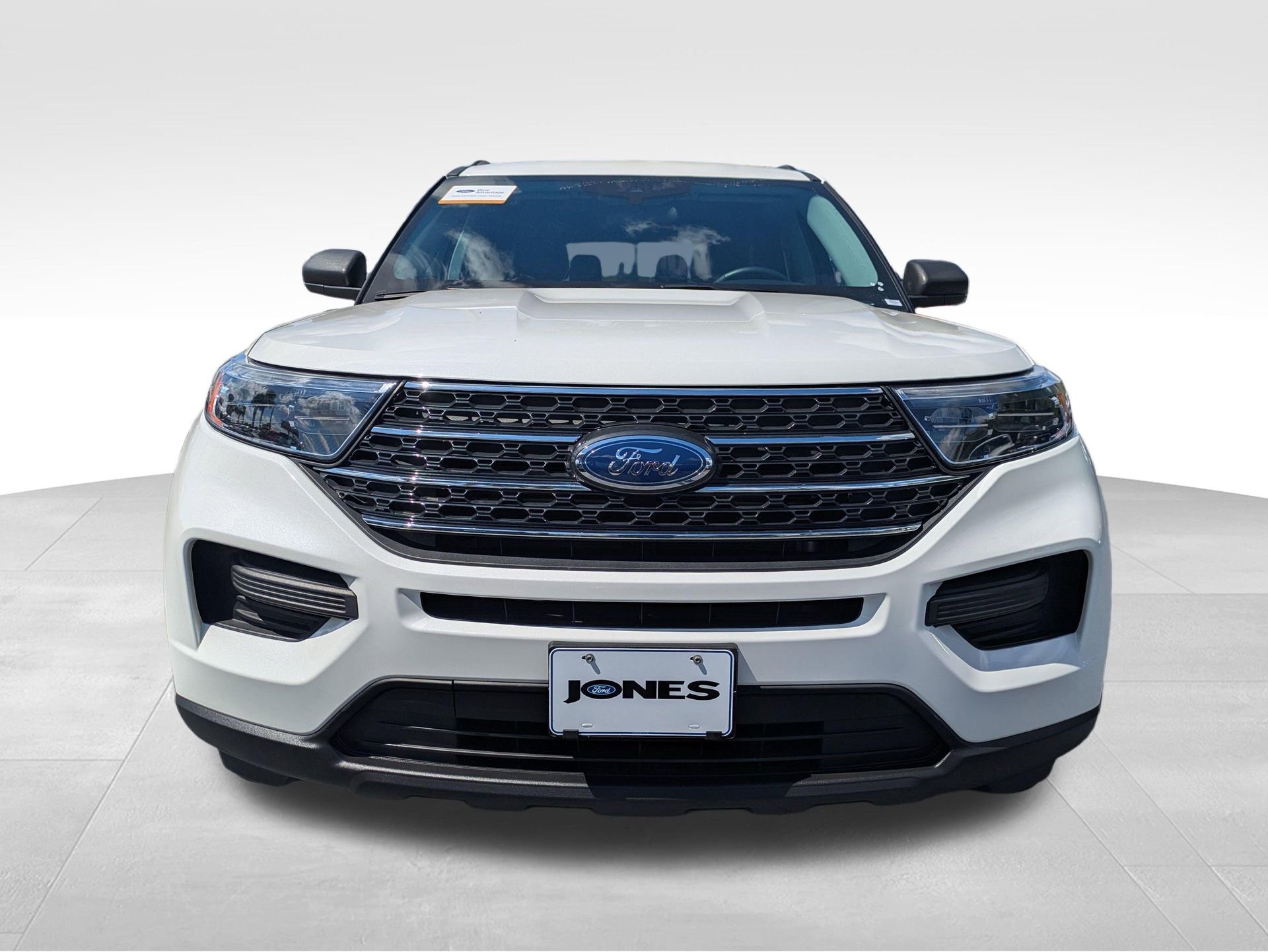 Certified 2023 Ford Explorer XLT AWD/4WD image 11