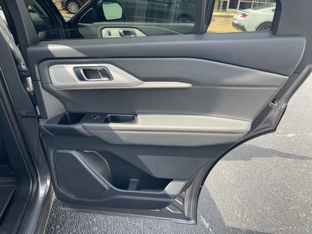 Certified 2025 Ford Explorer Active RWD image 22