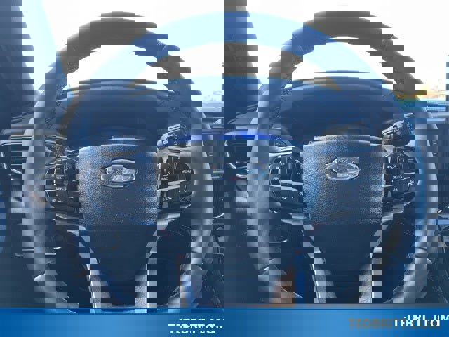 Certified 2022 Ford Explorer Platinum w/ Equipment Group 601A image 28