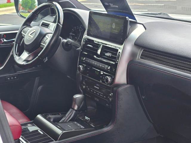 Used 2022 Lexus GX 460 Luxury w/ Sport Design Package AWD/4WD image 9