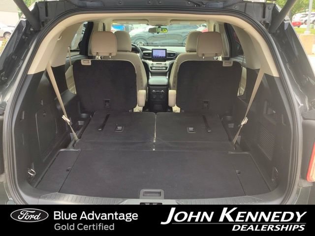 Certified 2022 Ford Explorer XLT w/ Equipment Group 202A AWD/4WD image 37