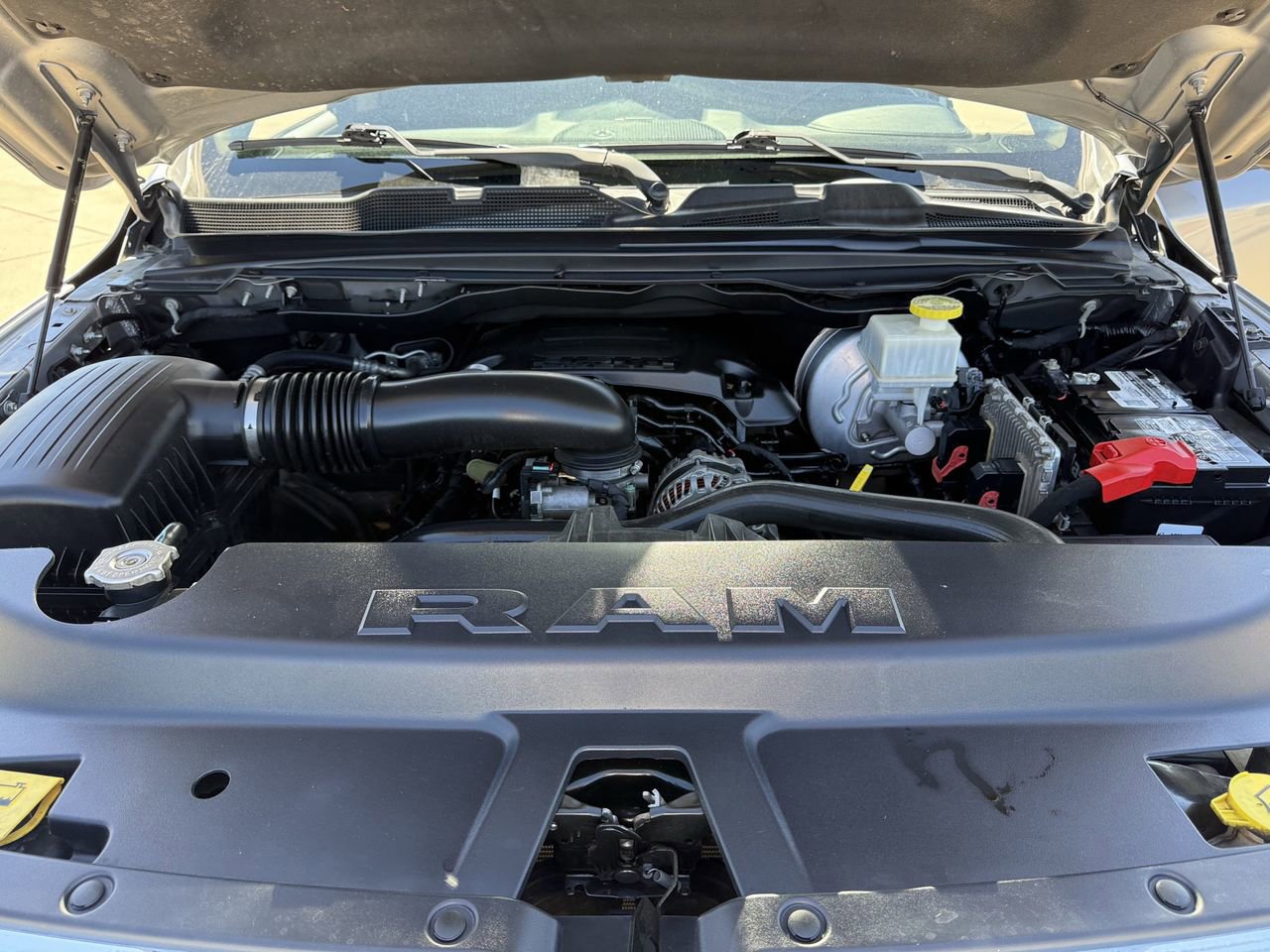 Used 2021 RAM 1500 Laramie image 27