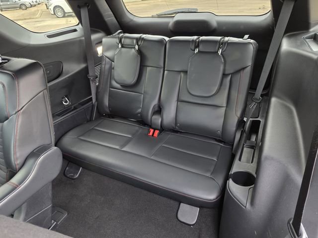 Certified 2025 Ford Explorer ST-Line image 18