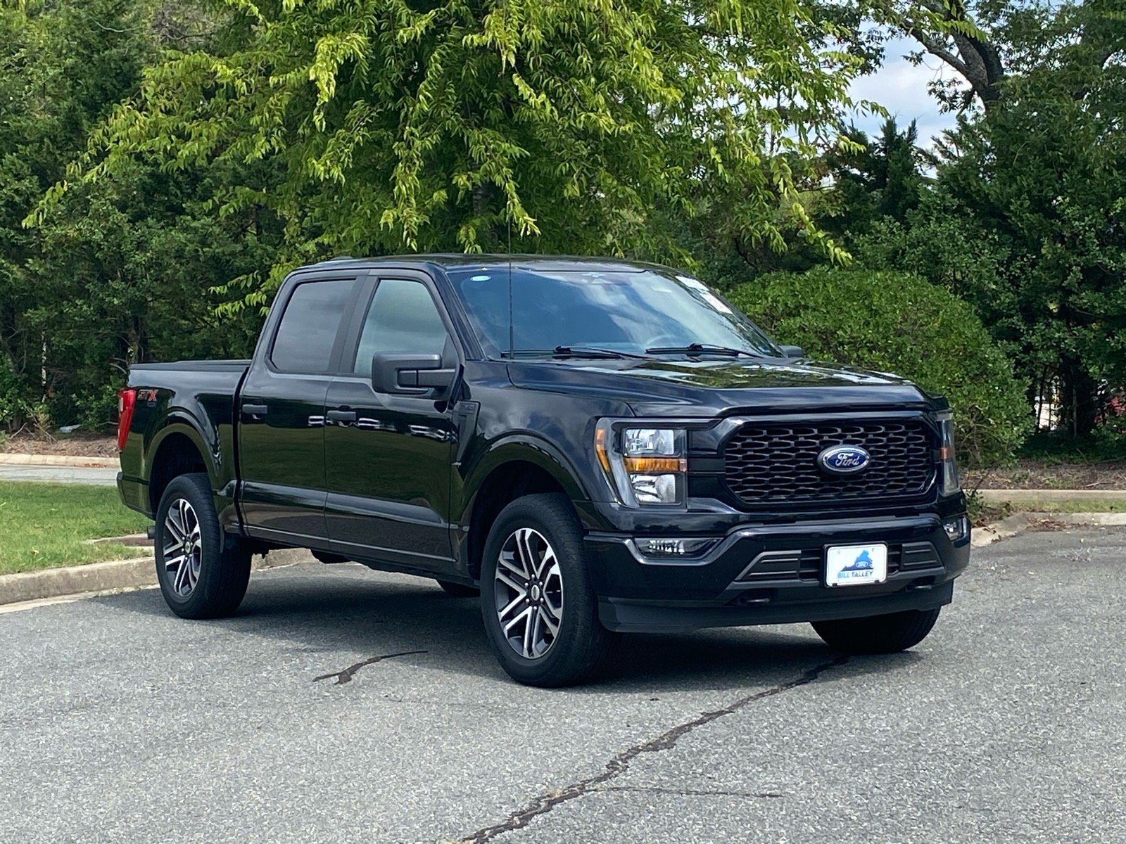 Certified 2023 Ford F150 XL AWD/4WD image 2