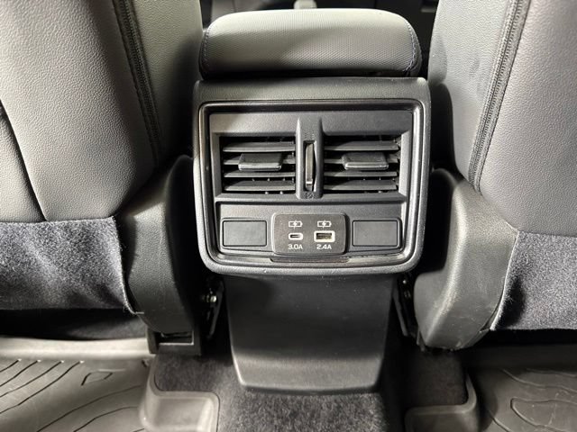 Used 2025 Subaru Forester Limited w/ Popular Package #2 AWD/4WD image 13