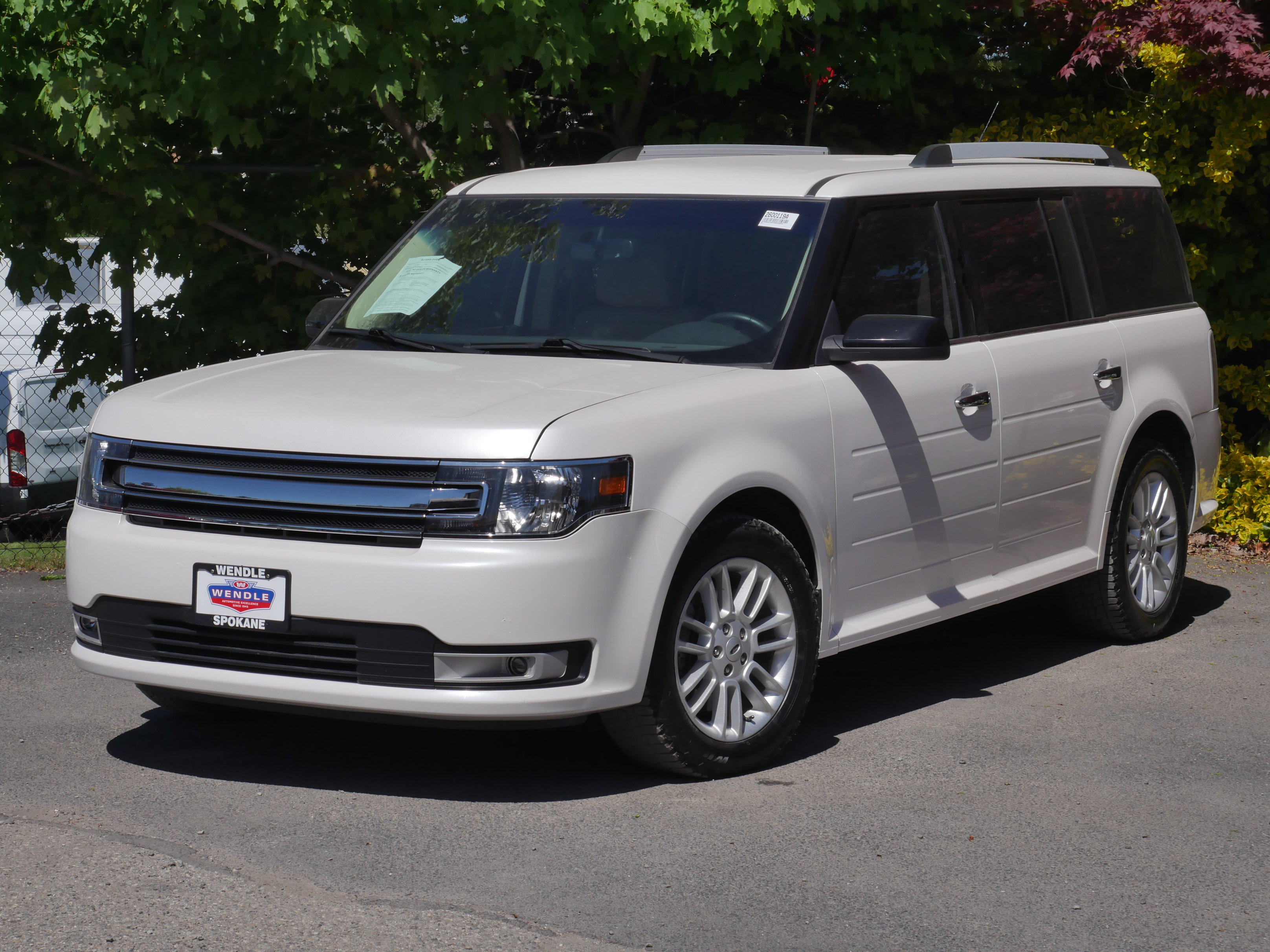 Certified 2019 Ford Flex SEL w/ Equipment Group 202A AWD/4WD image 2