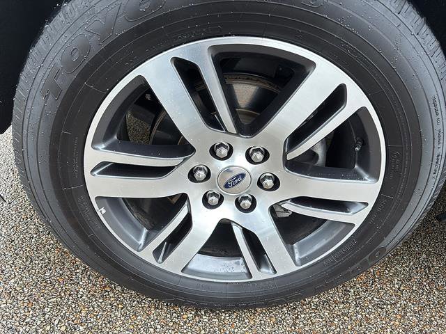 Certified 2024 Ford Expedition Max Limited AWD/4WD image 9