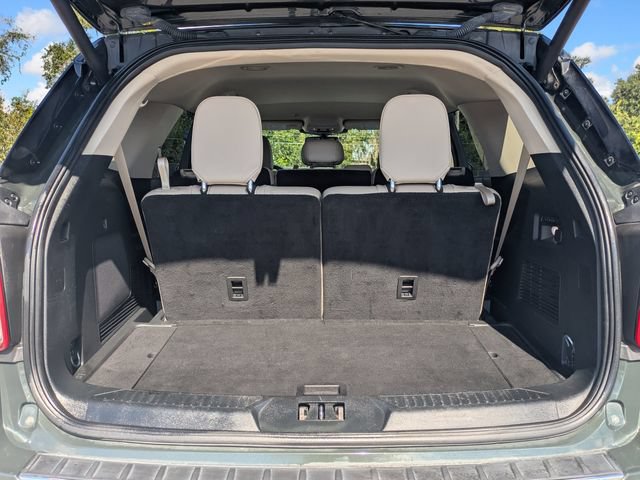 Certified 2023 Ford Explorer Limited w/ Equipment Group 301A RWD image 13