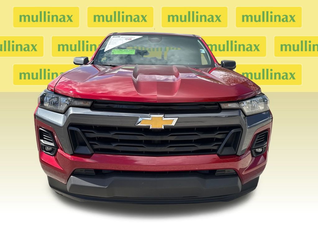 Used 2023 Chevrolet Colorado LT w/ LT Convenience Package II image 11